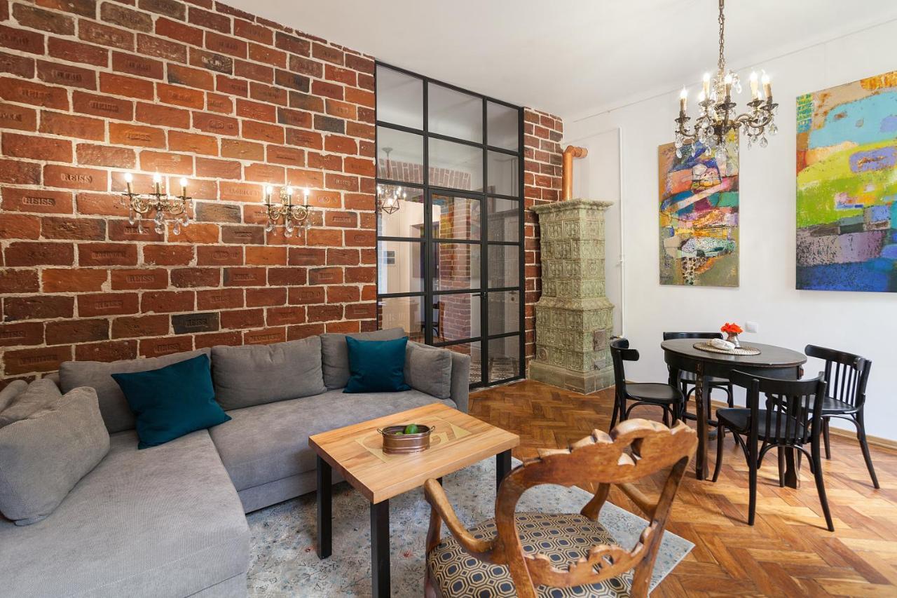 Gallery Art Apartment Lviv Buitenkant foto