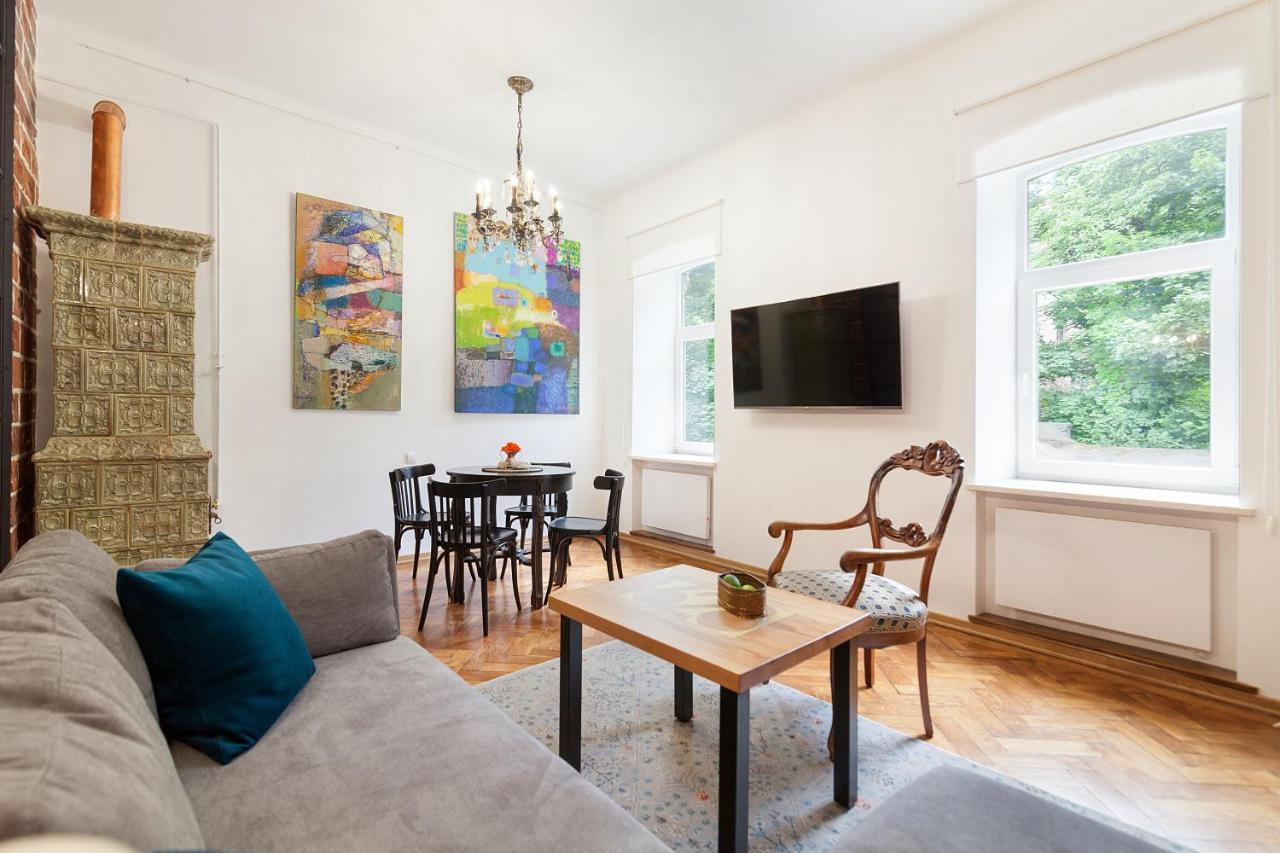 Gallery Art Apartment Lviv Buitenkant foto